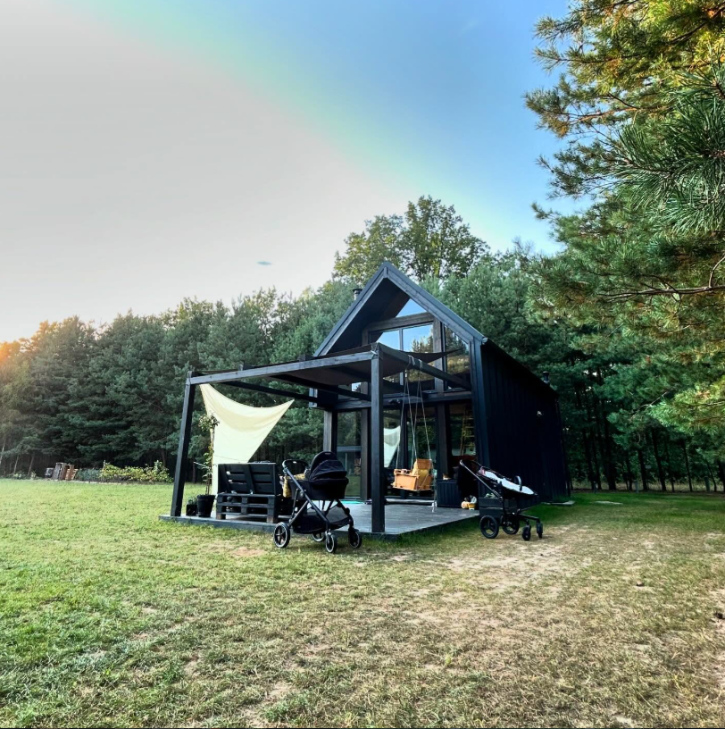 Lasaway Cabin Exterior